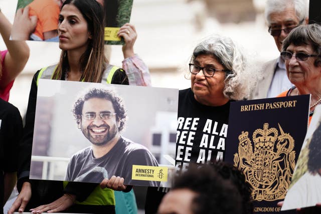 Alaa Abd el-Fattah detained