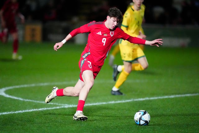 Wales - Litva - ME hráčov do 21 rokov - kvalifikácia - A-skupina - Rodney Parade