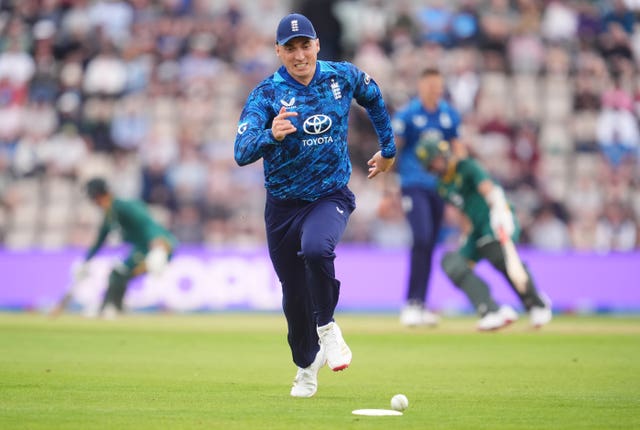 Tom Banton chases a ball down in the field for England