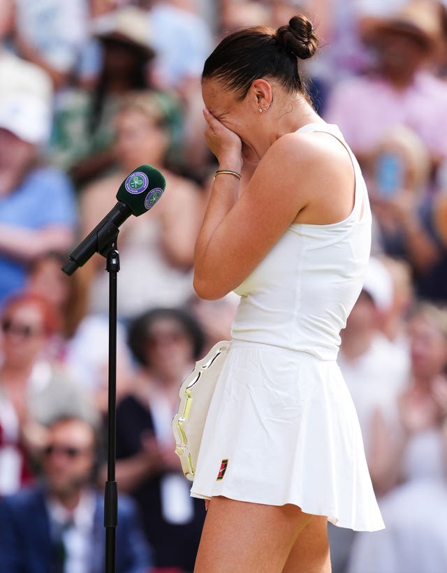 Amanda Anisimova was in tears after failing to win a game in the Wimbledon final