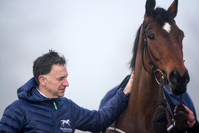 Minella Indo with trainer Henry de Bromhead 