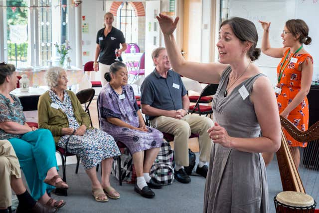 Music therapy to help dementia