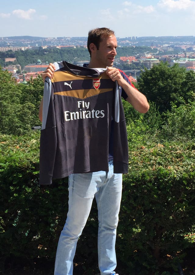 In new colours, Cech joined Arsenal in 2015