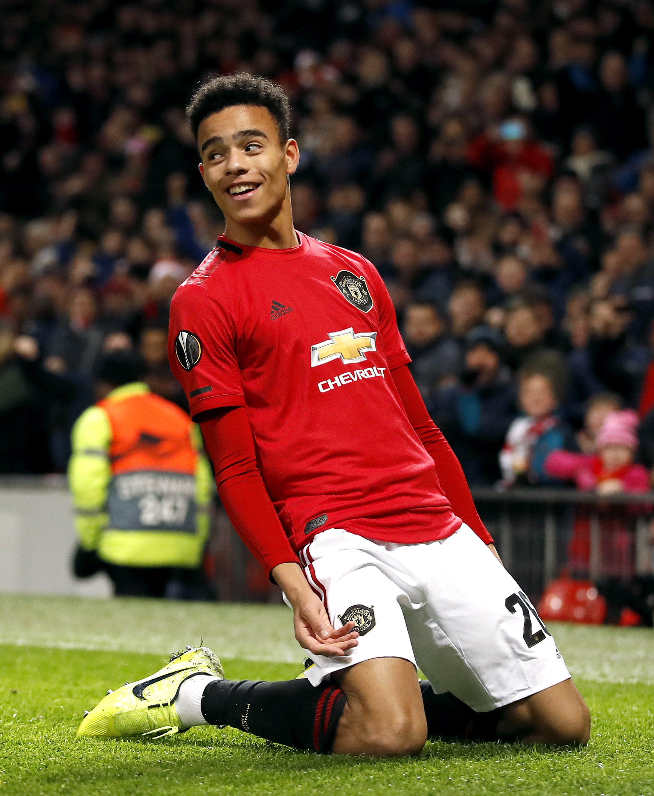 The Lowdown On Manchester United’s Latest Rising Star Mason Greenwood ...