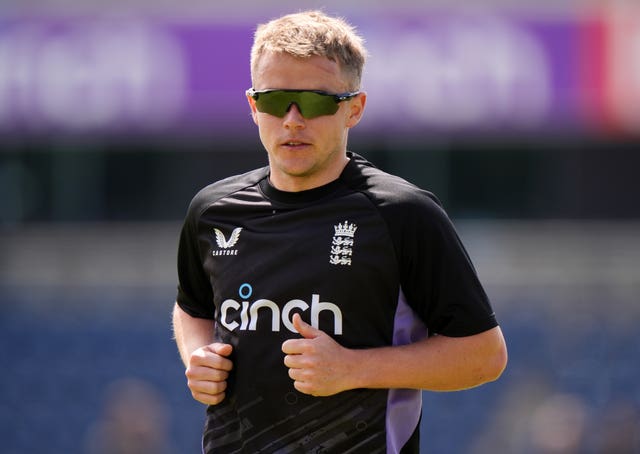 Sam Curran trains with England