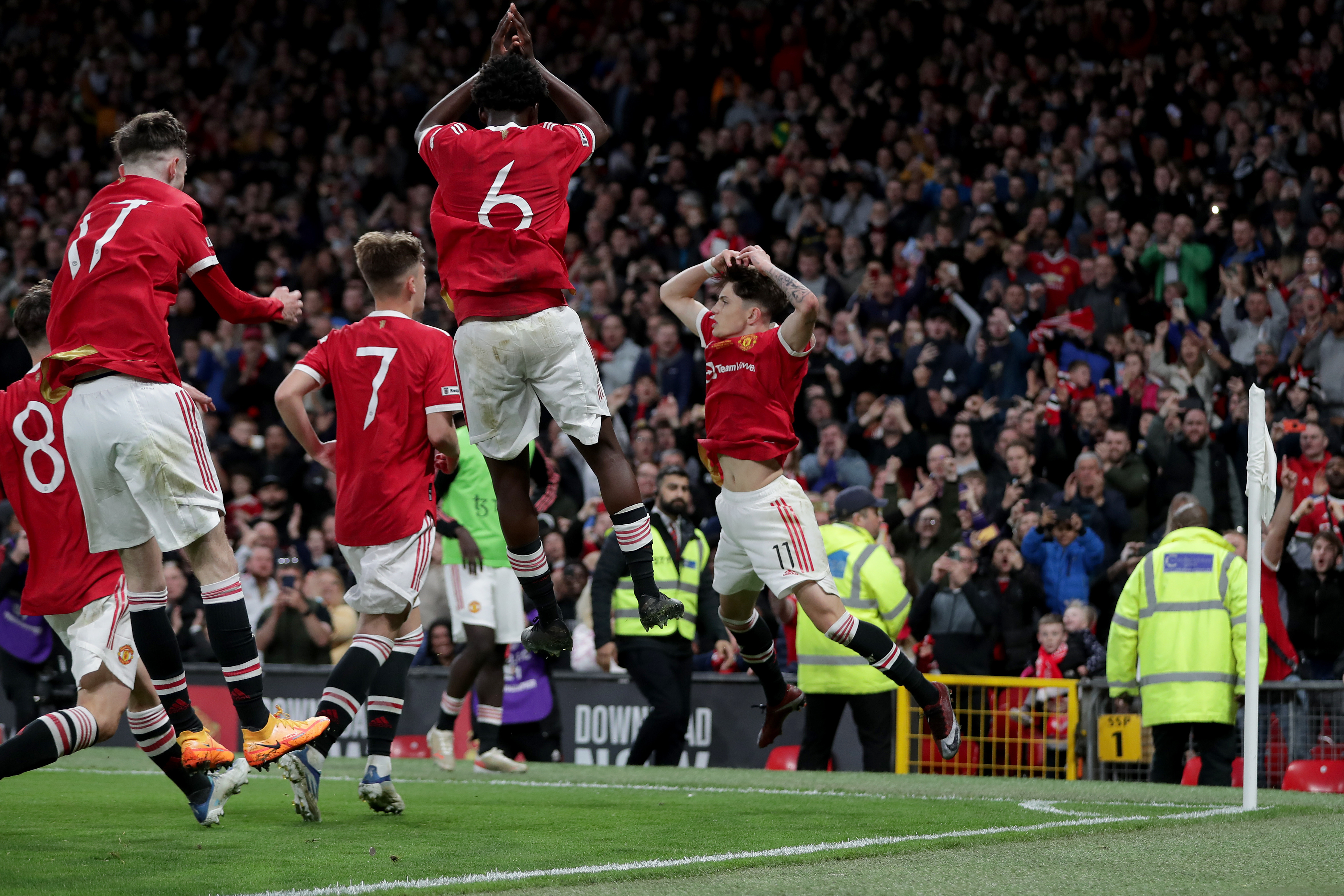 Man Utd Clinch FA Youth Cup In Front Of Record Crowd At Old Trafford ...