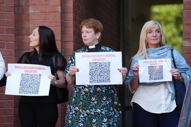 People demonstrate outside Hull Crown Court