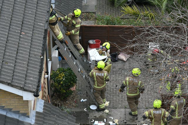 Crane collapse in Bow