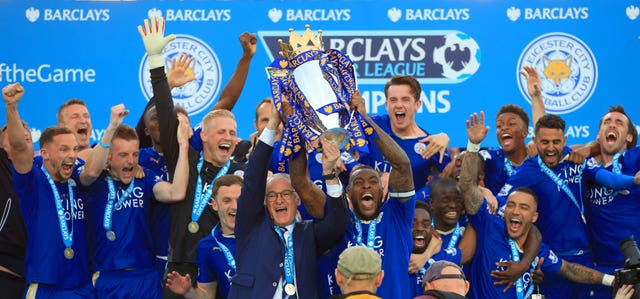 Leicester lift the Premier League trophy in 2016