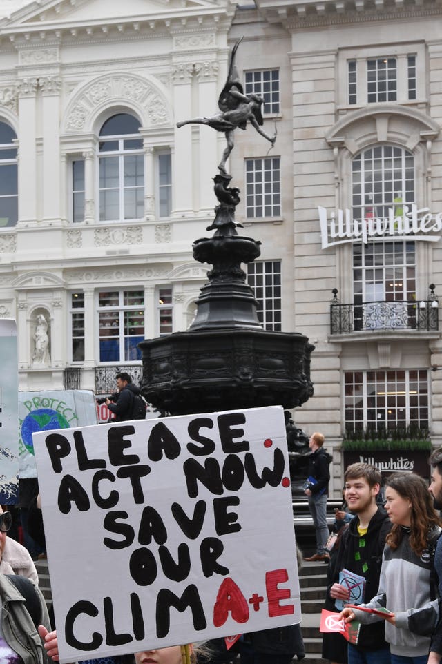 Protests in Piccadilly Circus 