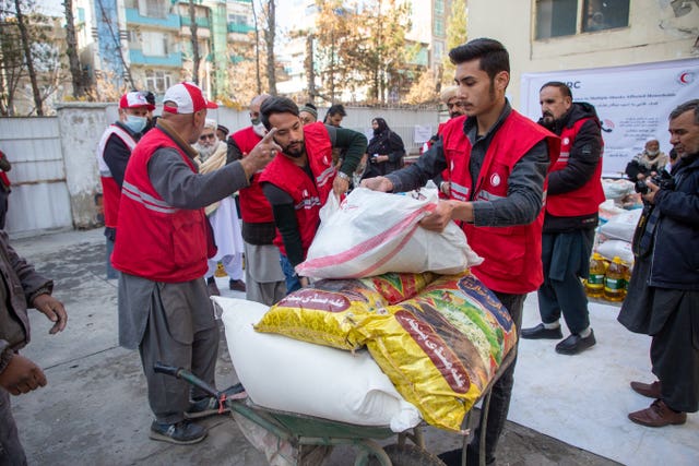 Food and medical aid distribution by the Afghan Red Crescent 