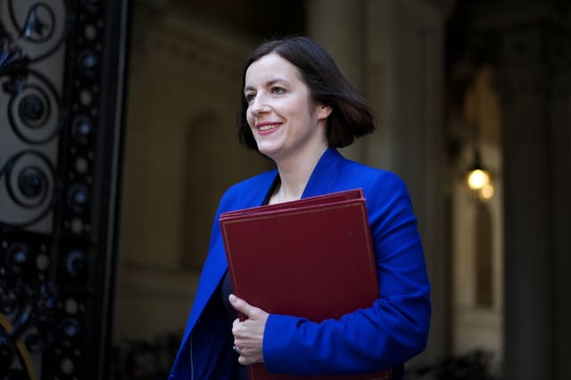 Government promises apprenticeships and training opportunities