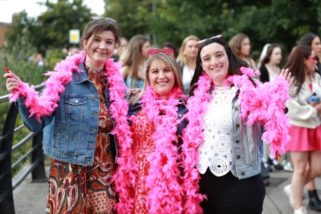 Taylor Swift fans Cathy Maher, Kristyn Dunlop, and Niamh Murray from Dublin