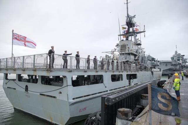 HMS Clyde decommissioned