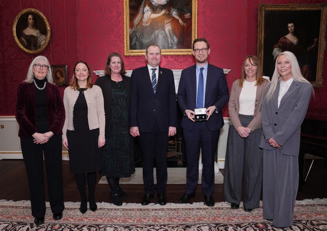 Elizabeth Emblem reception