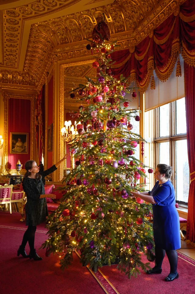 In Pictures Royal staff deck Windsor Castle hall with 20ft Christmas