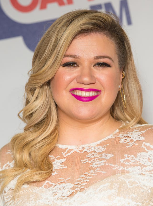 Kelly Clarkson opens up on her divorce | Daily Echo