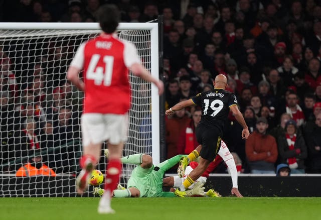 Manchester United’s Bryan Mbeumo equalises