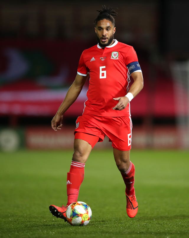 Ashley Williams is close to completing a move to Bristol City, according to Ryan Giggs