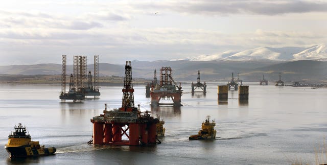 Oil rigs in Cromarty Firth