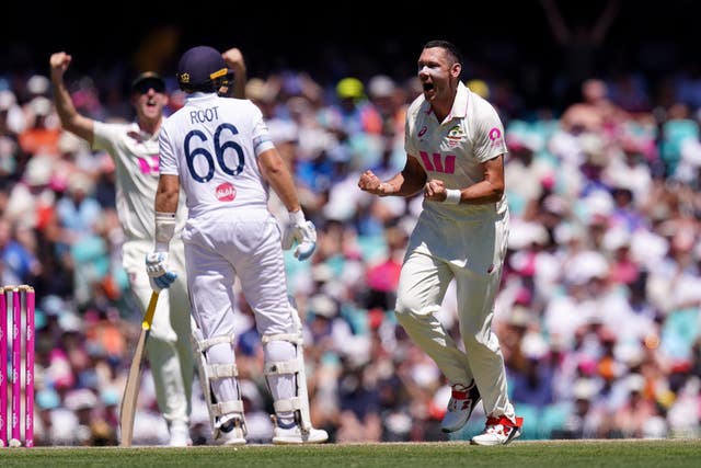 Australia v England – NRMA Insurance Ashes Series 2025 – Fifth Test – Day Four – Sydney Cricket Ground