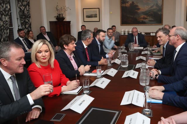 Roundtable talks at Stormont House