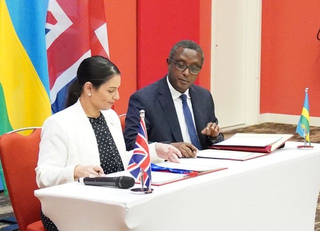 Home Secretary Priti Patel and Rwandan minister for foreign affairs and international co-operation, Vincent Biruta, sign a migration and economic development partnership 
