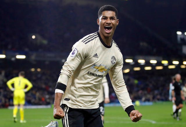 Marcus Rashford sealed a 2-0 win for Manchester United at Burnley