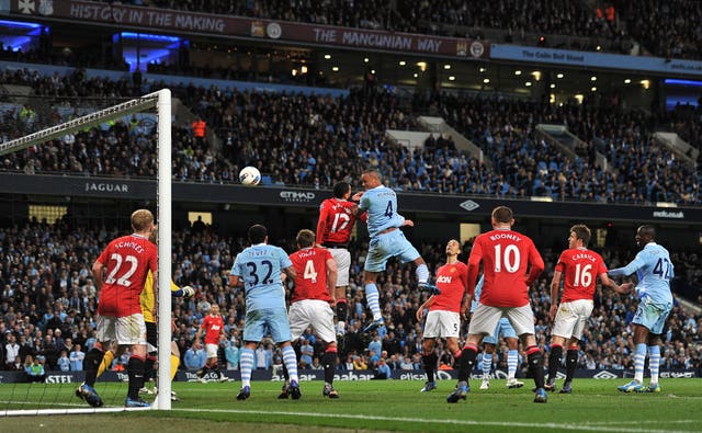 Soccer – Barclays Premier League – Manchester City v Manchester United – Etihad Stadium