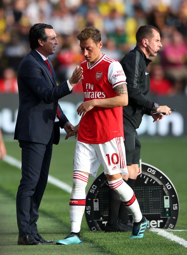 Unai Emery made the call to rest Mesut Ozil