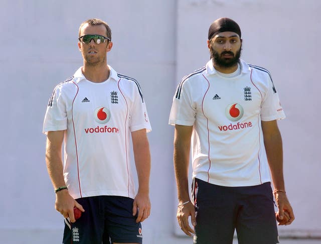 Graeme Swann, left, and Monty Panesar were instrumental in England's win in India in 2012 (Anthony Devlin/PA)