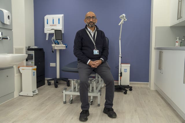 Dr Saket Priyadarshi at The Thistle facility