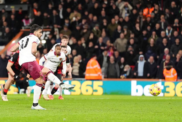 Lucas Paqueta scores a penalty for West Ham