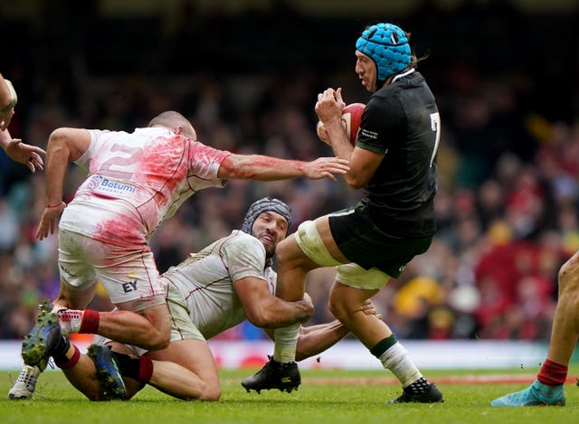 Justin Tipuric, right, could not lead Wales to victory