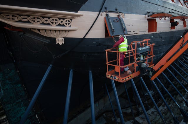 HMS Victory undergoes her biennial painting at the National Museum of the Royal Navy’s Portsmouth Historical Dockyard. Since 2015, the ship has been painted in the colours she was in at the time of the Battle of Trafalgar in 1805