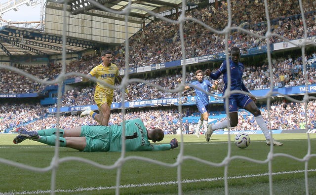 Nicolas Jackson scores for Chelsea