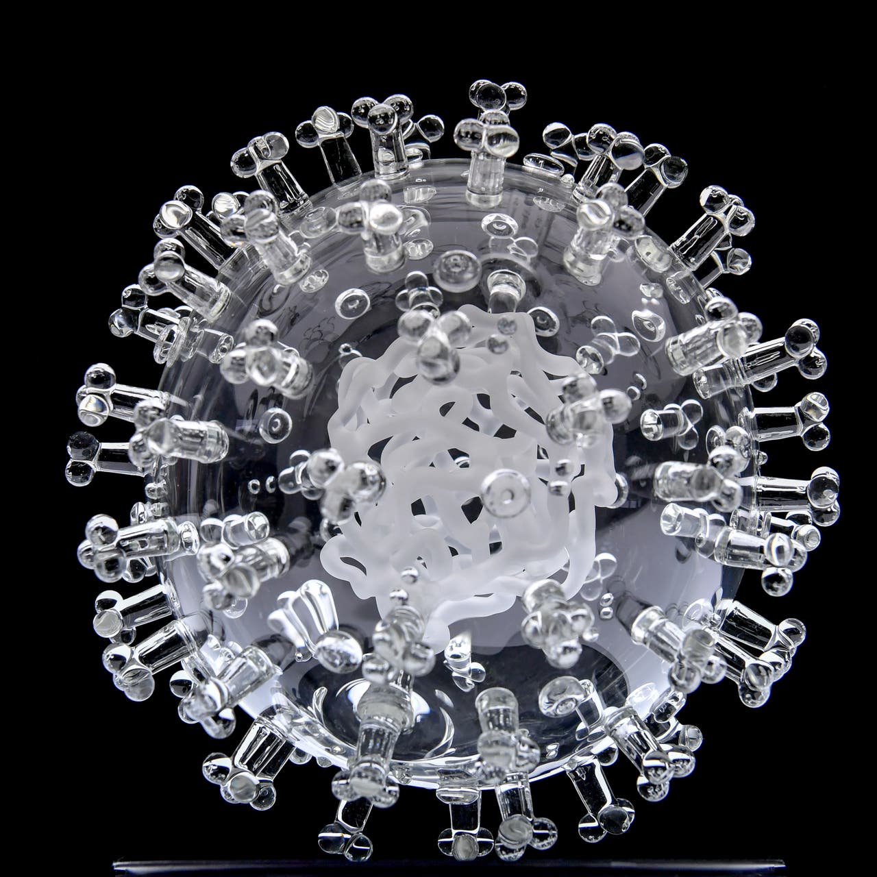 Artist creates coronavirus sculpture in tribute to scientists and