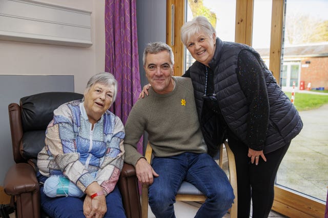 James Nesbitt with Muriel Rendall, left, and her sister Ireen Cardwell