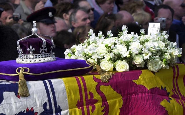 Queen Mother death procession