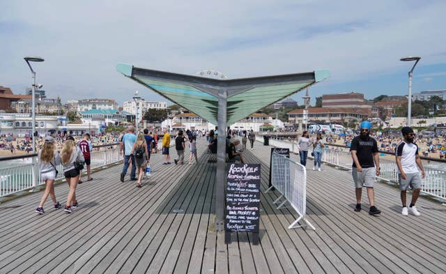 A sunny stroll along Bournemouth pier 