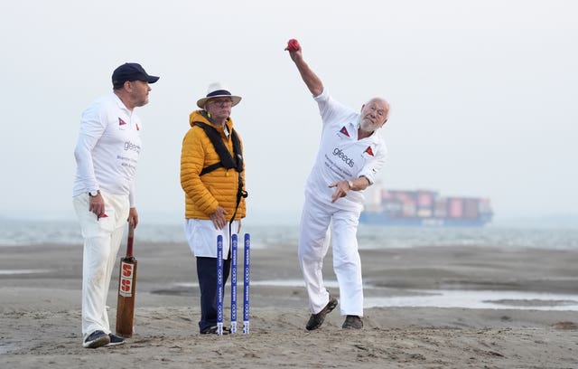 Bramble Bank cricket match