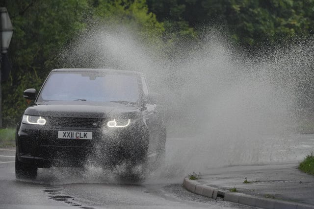 Thunder, lightning and hail strike the UK in dramatic end to summer ...