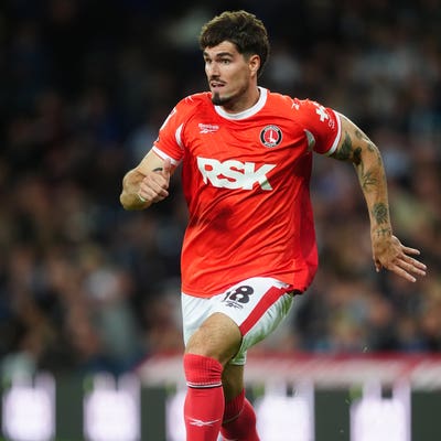 Ivan Mesik snatches late point for Charlton at Burnley