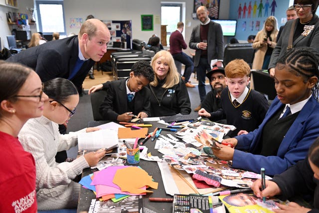 William speaks service users at The Hideaway Youth Project 