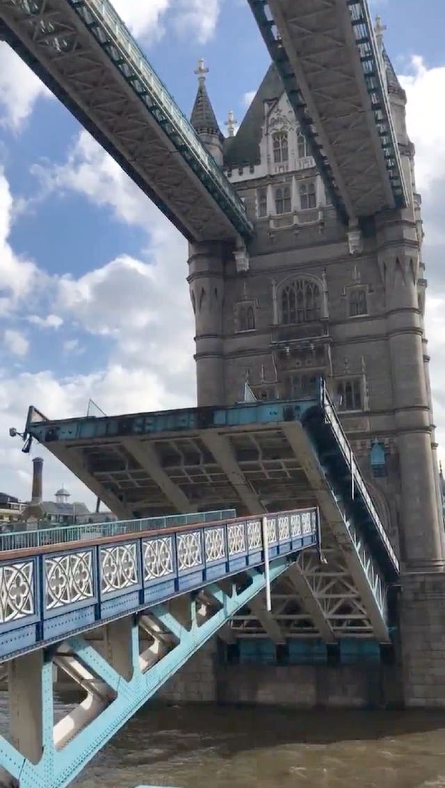 Tower Bridge stuck open