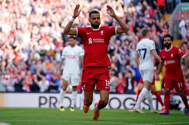 Mohamed Salah has a happier afternoon as Liverpool sink Tottenham