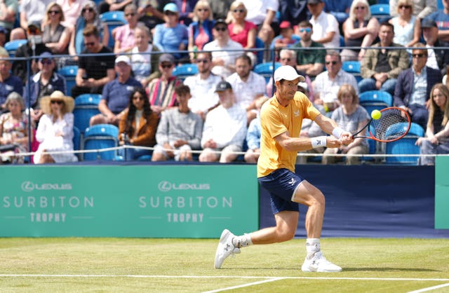 Andy Murray raced through his first match in Surbiton