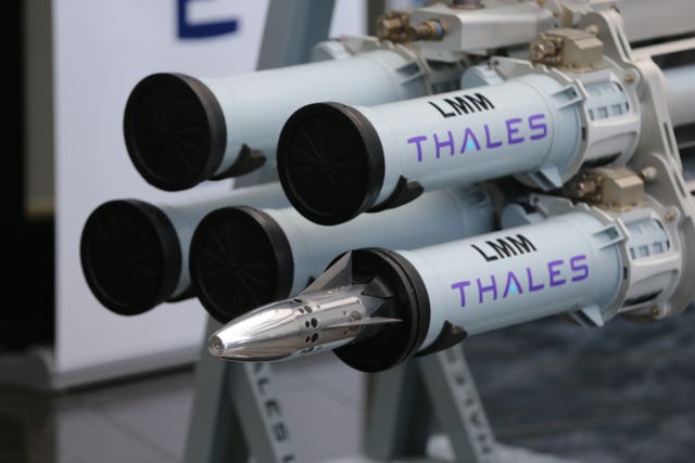 MoD signs missiles contract