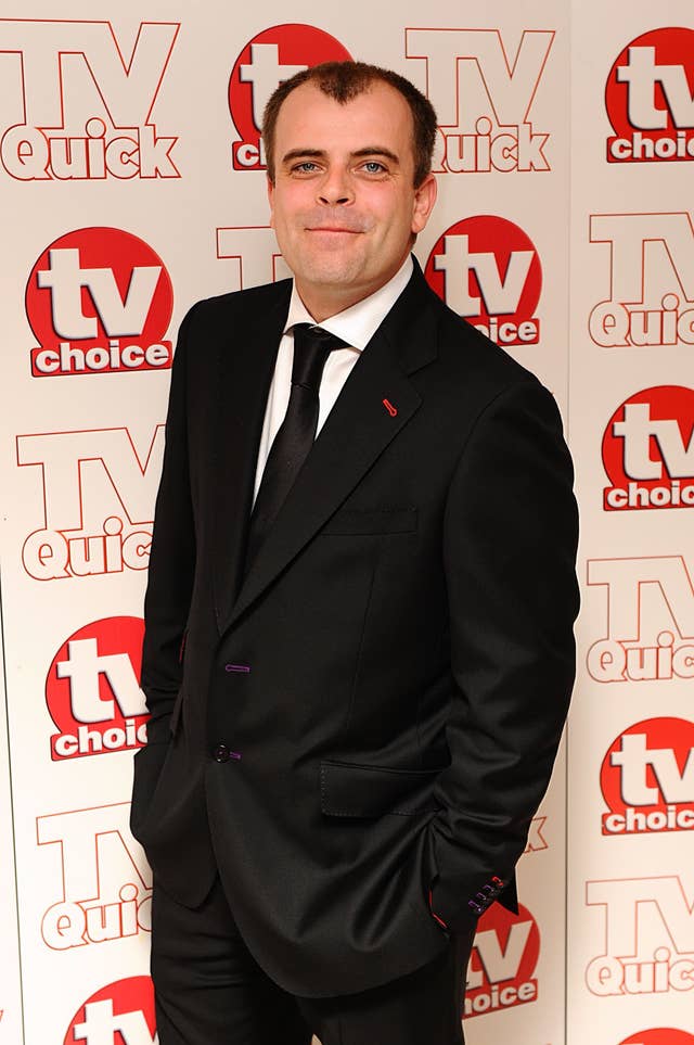 Simon Gregson arriving for the 2009 TV Quick and TV Choice Awards