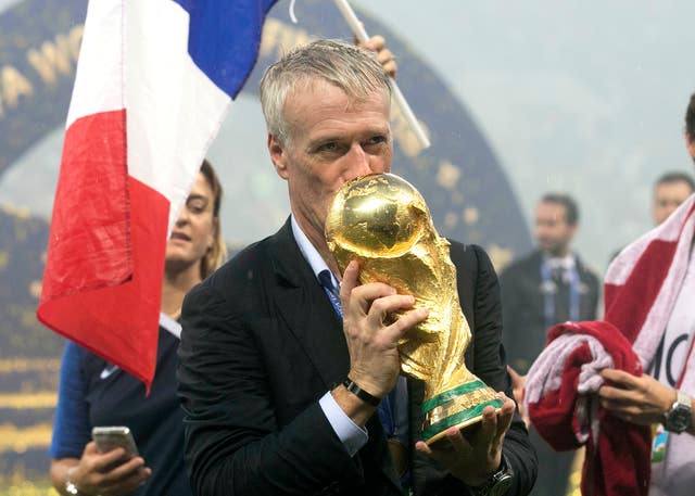 Didier Deschamps gets his hands on the World Cup again